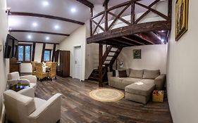 Central Loft